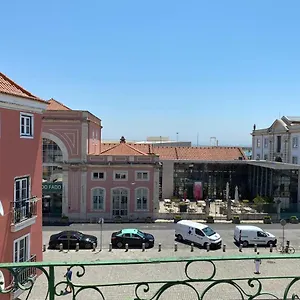 Alfama With Balcony Appartement